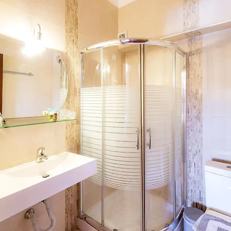 Lejlighedshotel Kazaviti Luxury