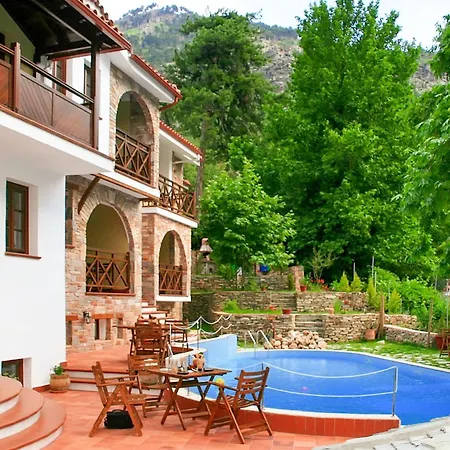 Lägenhetshotell Kazaviti Luxury